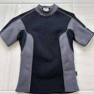 NRS Hydroskin with Titanium Neoprene Short Sleeve Water Swim Shirt Size Medium